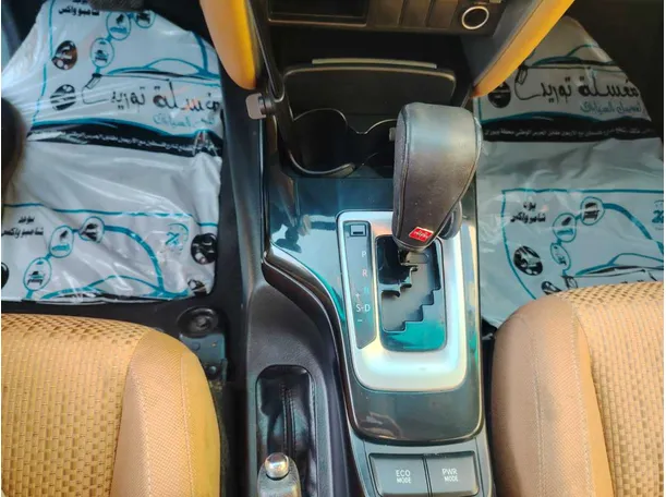 Car image 23