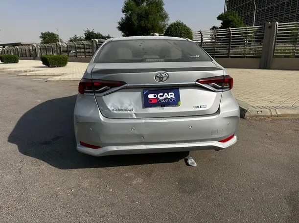 Car image 6