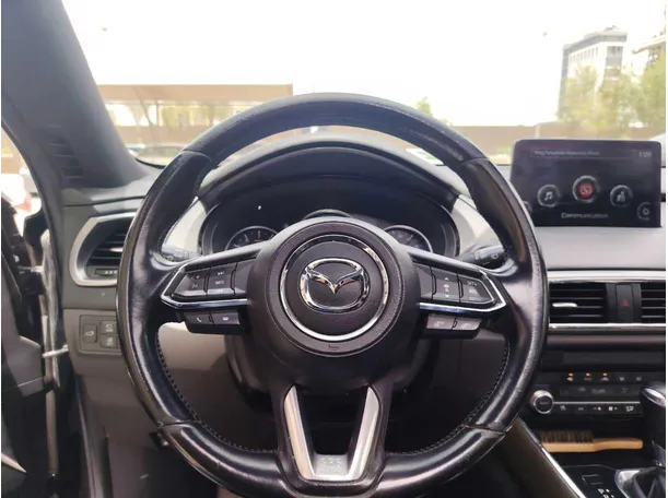 Car image 22