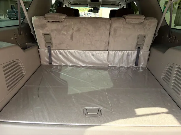 Car image 27