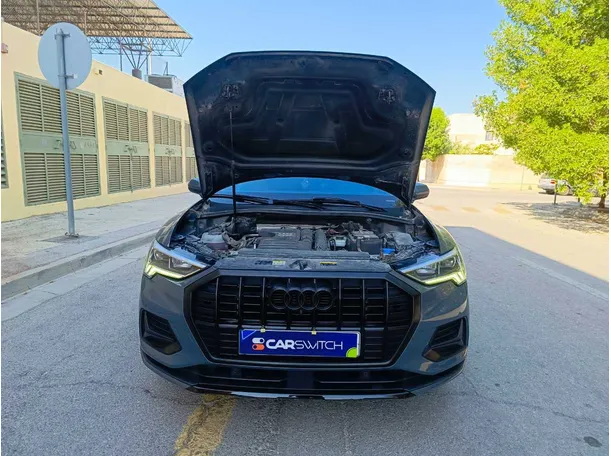 Car image 36