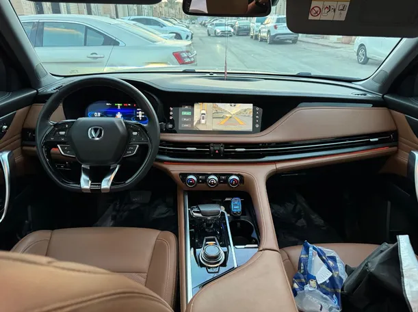 Car image 17