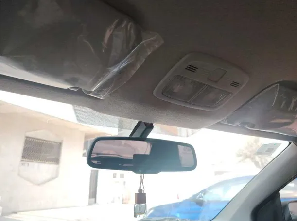Car image 33