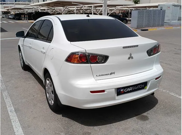 Car image 8