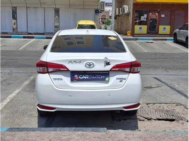 Car image 6