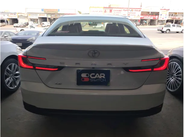 Car image 6