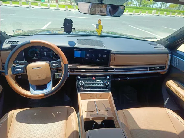 Car image 21
