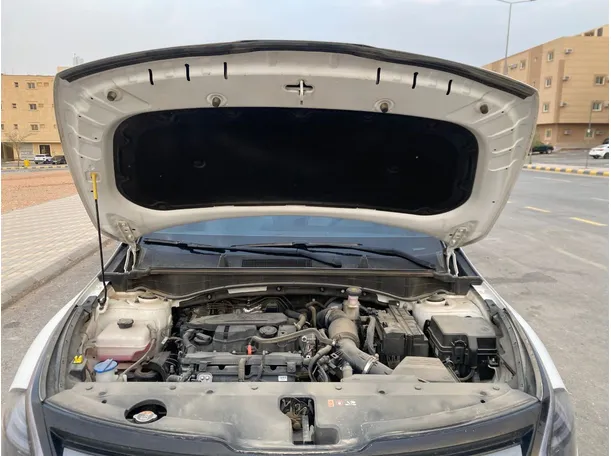 Car image 29