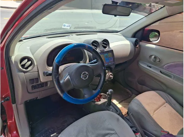 Car image 11