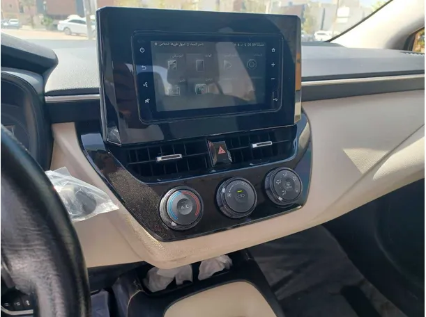 Car image 17