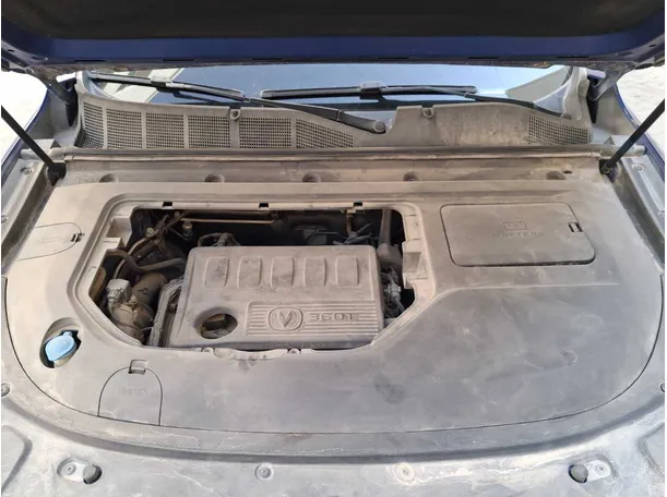 Car image 21