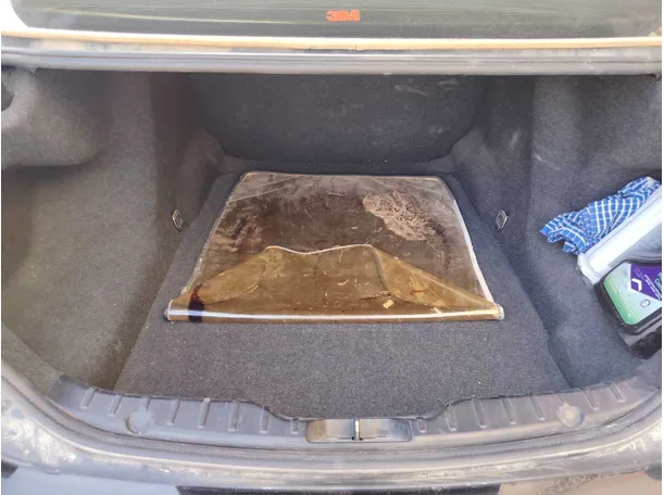 Car image 25