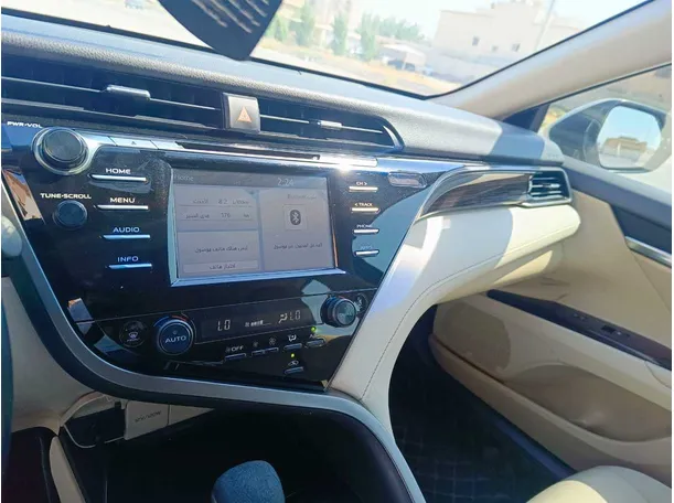 Car image 22