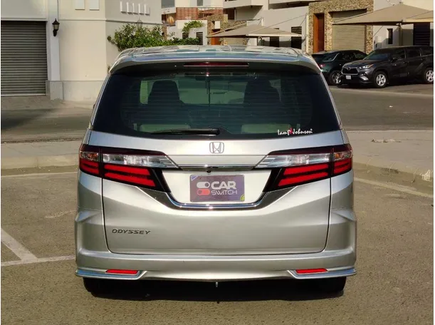 Car image 6