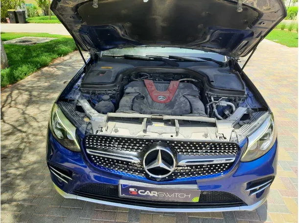 Car image 19