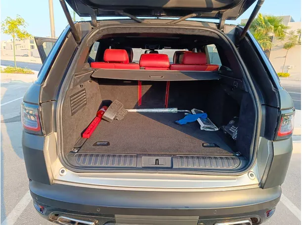 Car image 27