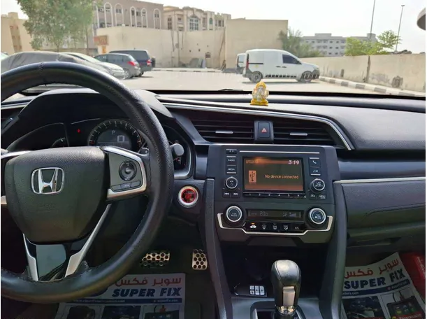 Car image 16