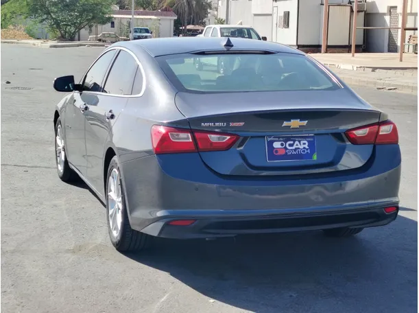Car image 7