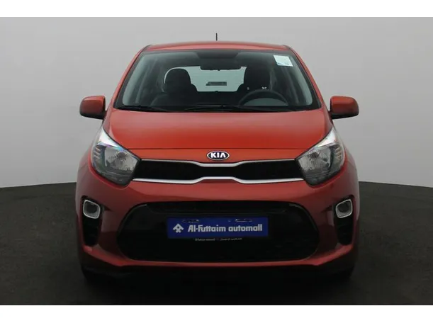 Car image 11