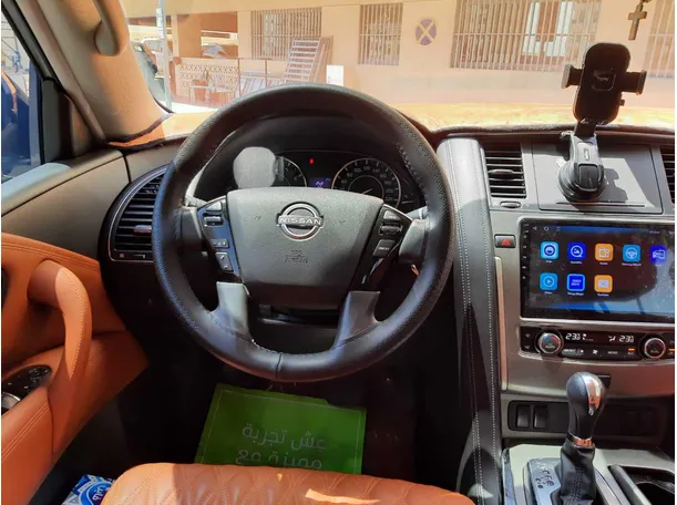 Car image 17