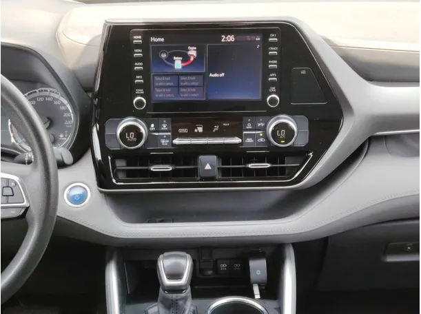 Car image 22