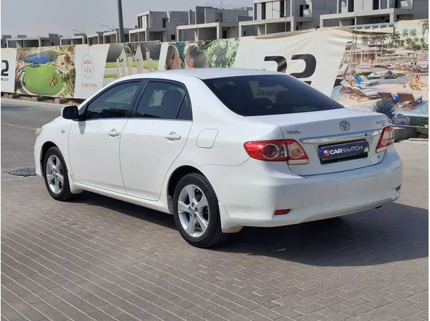 Car image 7