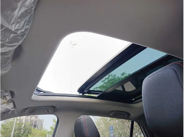 Car image 21