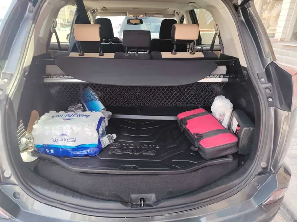 Car image 26