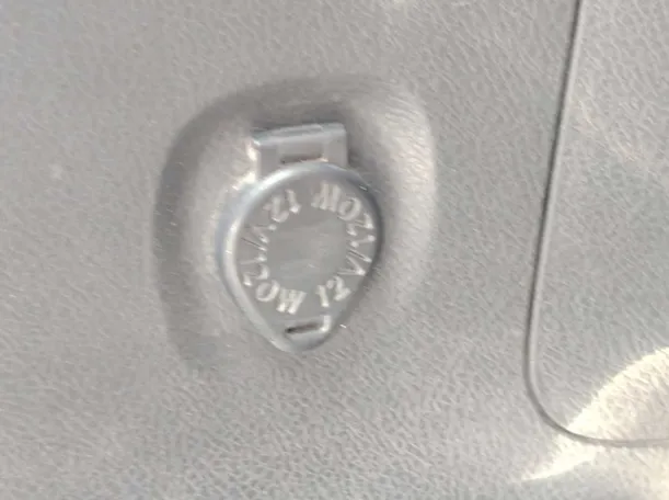 Car image 28