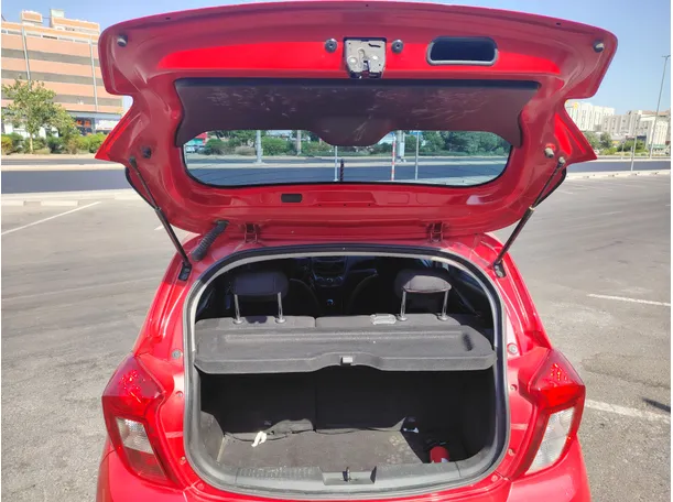 Car image 23