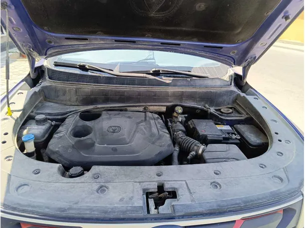 Car image 32