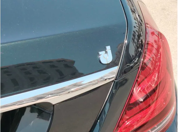Car image 40