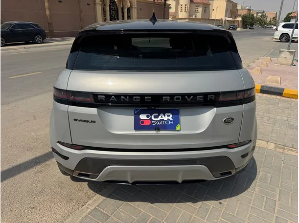 Car image 6