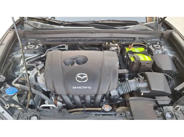 Car image 21