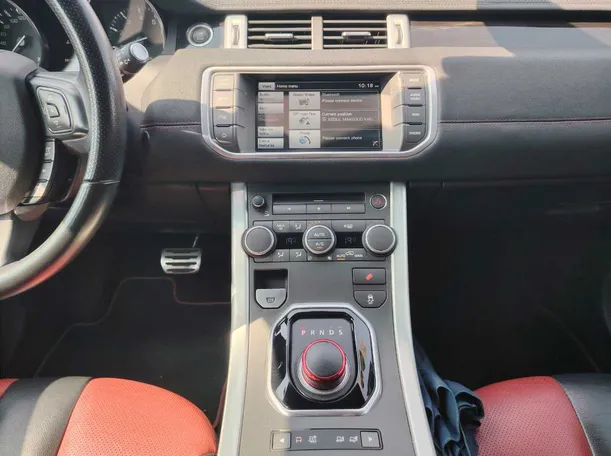 Car image 17