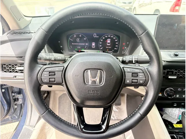Car image 21