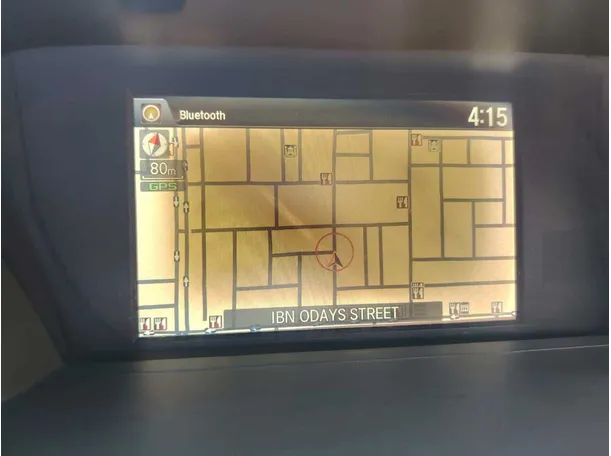 Car image 28