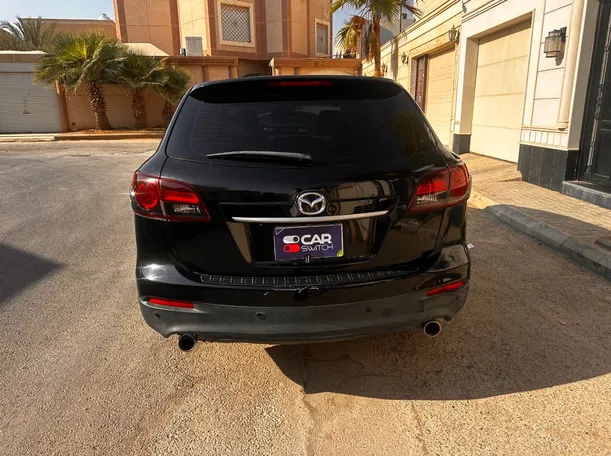 Car image 6