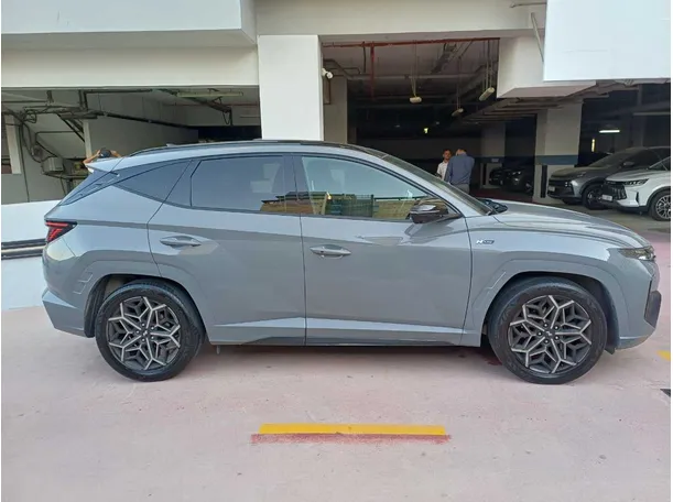 Car image 8