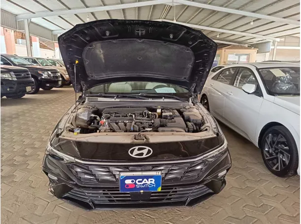 Car image 25