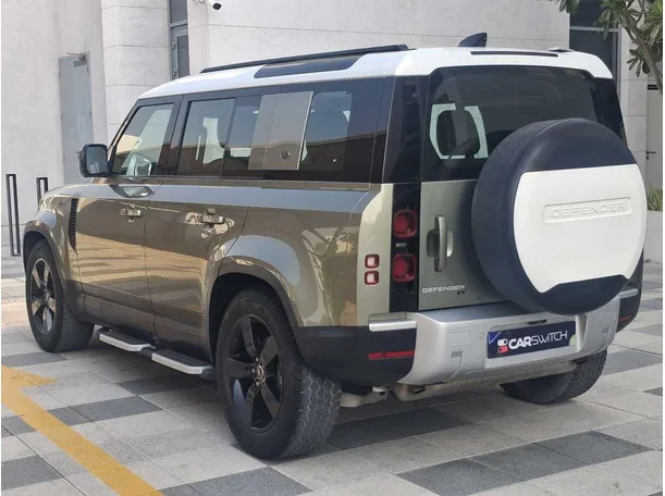 Car image 7