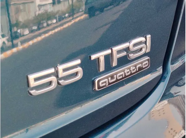 Car image 38