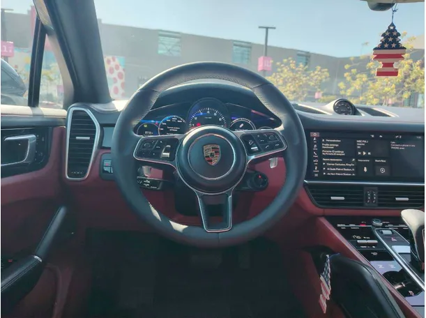 Car image 21