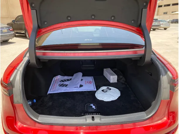 Car image 21