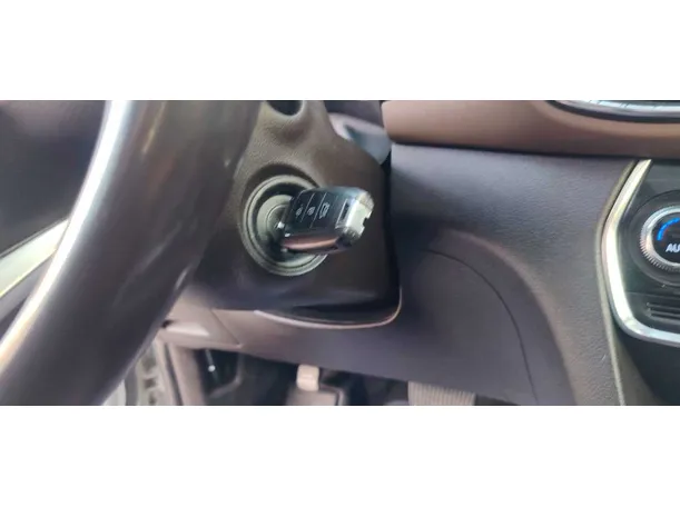 Car image 27