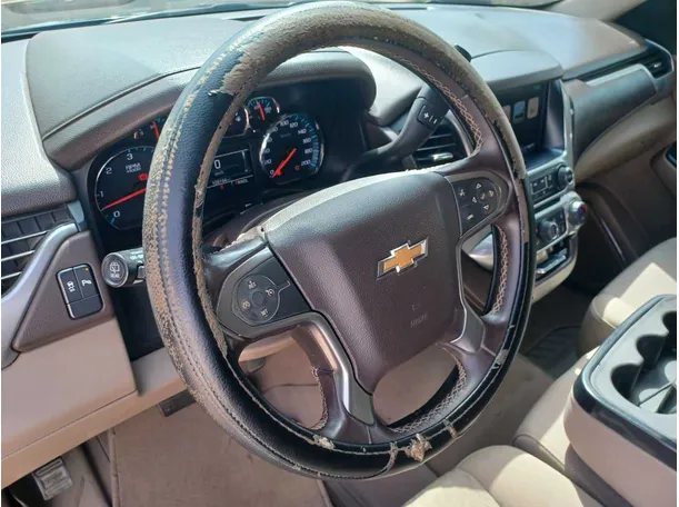 Car image 18