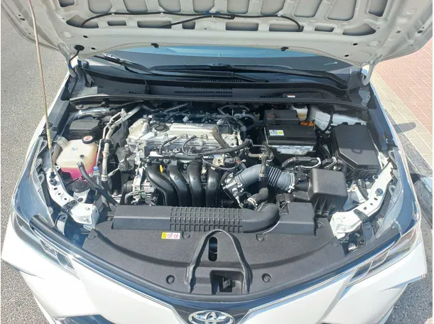 Car image 20