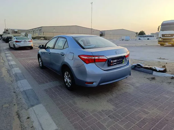 Car image 7