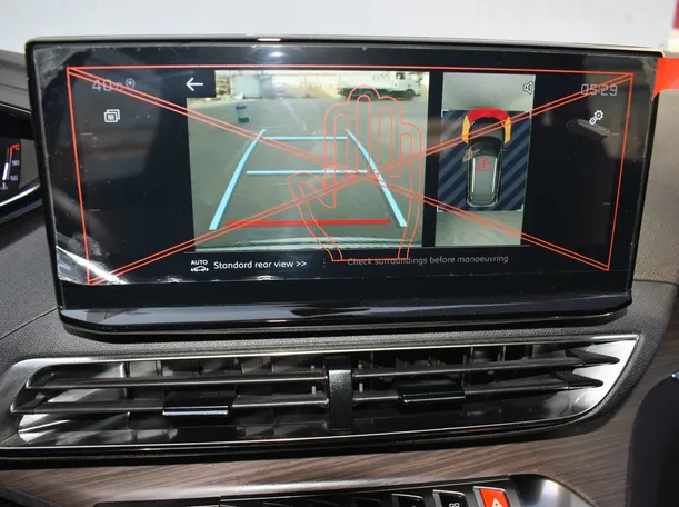 Car image 7