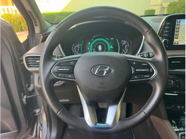 Car image 17